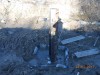 Постелил сетку. С загибами на борта. Поставили шахту, на куски плит и выставили по уровню. - DSCN1650.JPG (275.23 КБ) 7526 просмотров Постелил сетку. С загибами на борта. Поставили шахту, на куски плит и выставили по уровню. - DSCN1650.JPG